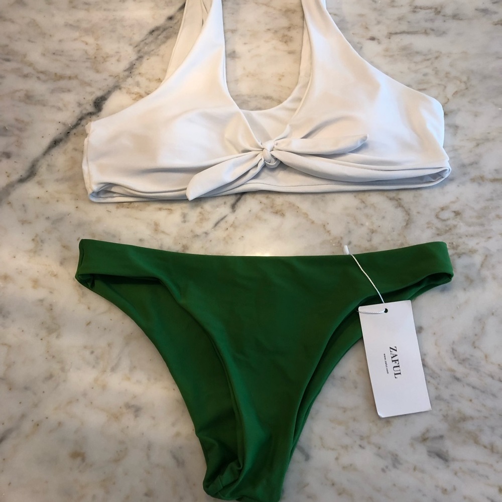 Bathing suit